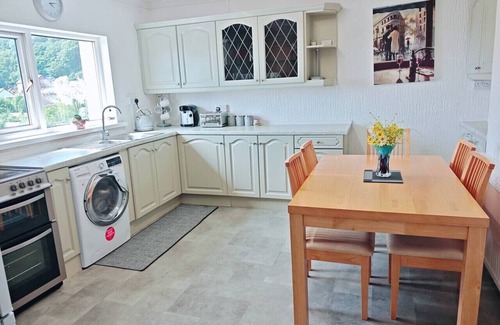 Baglan Casa | Peaceful retreat with mountain views