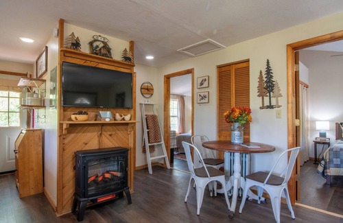 Sylva Casa | Peaceful Ridge Cabin, nestled in the picturesque landscapes of Sylva, North Carolina.