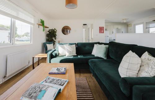 Christchurch Apartamento | Peaceful Riverside Lodge Free Parking