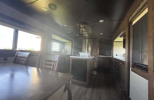 Moravia Casa | Peaceful Riverstone RV with AC near Moravia and Rathbun Lake.