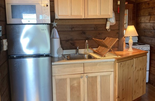 Sebascodegan Island Cabina | Peaceful, Rustic Old Town Cabin Harpswell Getaway