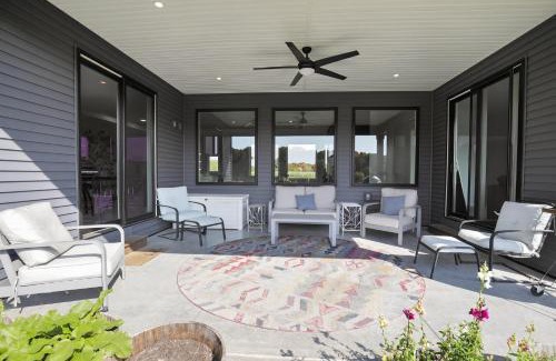 Hamburg Casa | Peaceful Secluded Wausau Retreat home