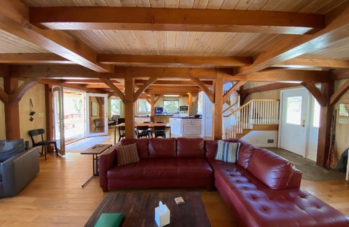 Mariposa Casa | Peaceful & secluded, yet close to town.