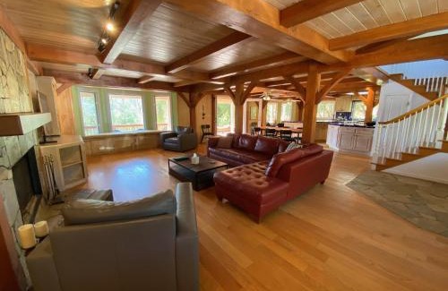 Mariposa Casa | Peaceful & secluded, yet close to town.