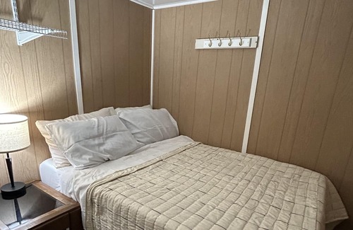 Starkville Casa | Peaceful Tiny Home Near MSU