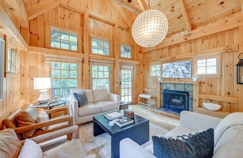 Cashiers Casa | Peaceful Vacation Rental with Deck 5 Mi to Cashiers