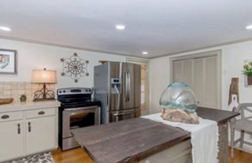 Coosa County Casa | Peaceful vacation very close to The Landing!!
