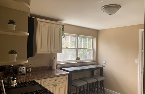Aspinwall Casa | Peaceful Valley Home Minutes from Downtown!