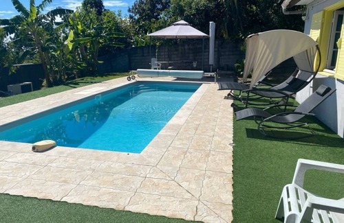 Sainte-Clotilde Casa | Peaceful villa with pool overlooking the Indian Ocean