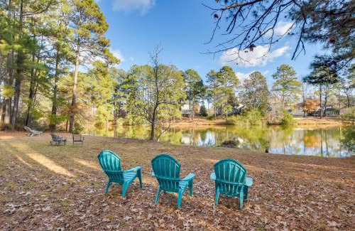 Durham Casa | Peaceful Waterfront Durham Retreat with Huge Deck!