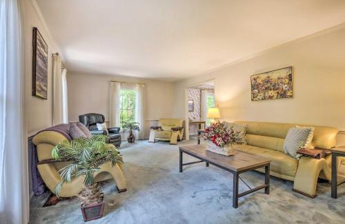 Durham Casa | Peaceful Waterfront Durham Retreat with Huge Deck!