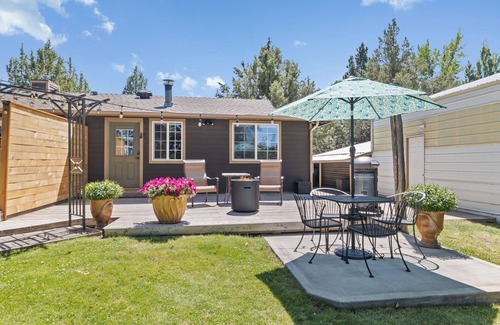 Alfalfa Casa | Peaceful Wilderness Retreat! 1 BDR East of Bend, Close to Hiking Trails
