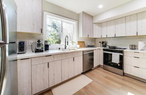 Newcastle Apartamento | Peaceful Wooded Escape Near Golf Club at Newcastle