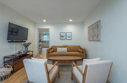 Black Mountain Casa | Peach & Pine Cottage