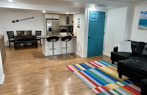 Central Okanagan Casa | Peachland Beach Retreat- minutes to everything. Bring your smile and curiosity!