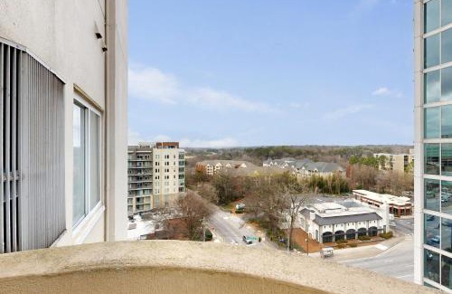 Colonial Homes Apartamento | Peachtree Palace