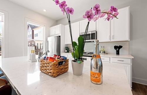 Chosewood Park Casa | Peachy Retreat on the Beltline near all ATL hotspots