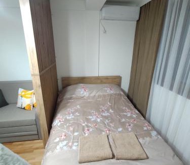 North Macedonia Apartamento | Peak Treats Apartment