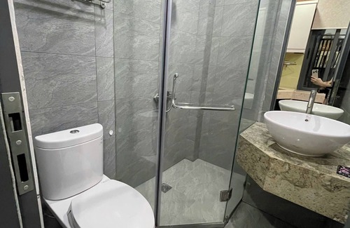Bach Dang Riverside Apartamento | Peanuts Home - Central HCM, 5 mins to Bui Vien | Full Kitchenette & Free Laundry