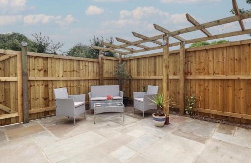 Alford Casa | Pear Tree Lodge