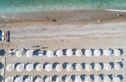 Canj Hotel | PEARL BEACH RESORT - Hills & Villas