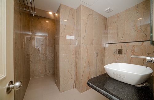 Varanasi Hotel | Pearl Courtyard
