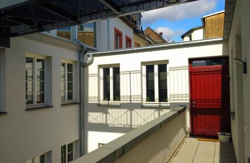 Maximin Apartamento | Pearl Studio Apart - King Bed - Netflix - Projector - Fast Wi-Fi