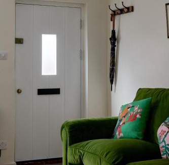 Farnham Casa | Pearls Cottage