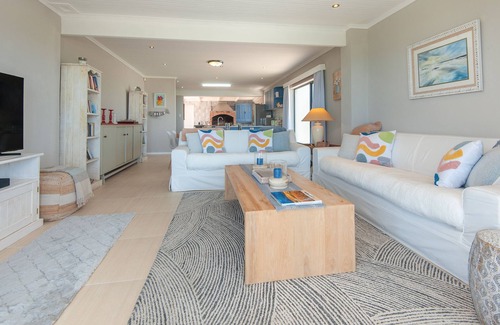Pearly Beach Casa | Pearly Beach House - Cuatro Habitaciones Casa, Capacidad 8