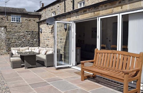 East Witton Cabaña | Peartree Cottage & Granary