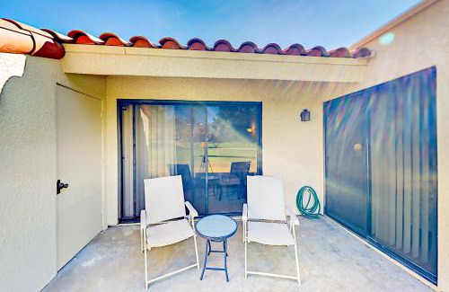Palm Desert Apartamento | Pebble Beach Haven Permit# STR2023-0219
