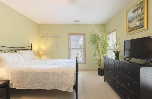 Douglas Casa | Pebble Hideaway-downtown Douglas and close to beach!