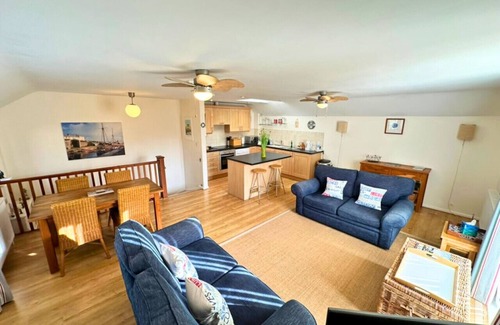Charlestown Cabaña | Pebbledrift Cottage - Charlestown Cornwall