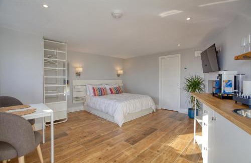 Carbis Bay Apartamento | Pebbles - A relaxing King Studio