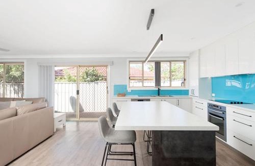 Fingal Bay Casa | Pebbles By The Beach 1 home away from home