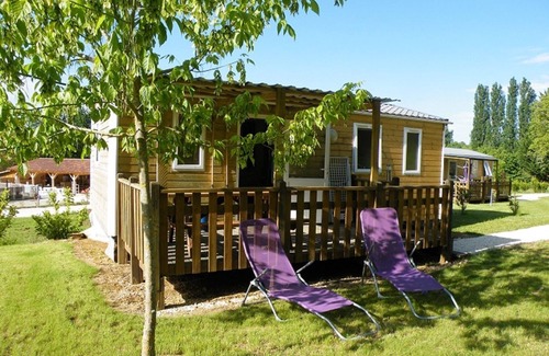 Le Buisson-de-Cadouin Cabaña | Nueces de pacana - Mobil home Wood Martin Fisherman