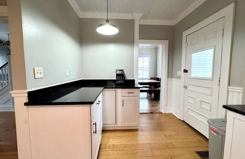Beaufort Casa | Pecan Point - Sleeps 10 - Stunning Lowcountry home!