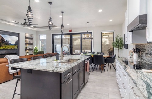 Hurricane Casa | Pecan Valley Paradise