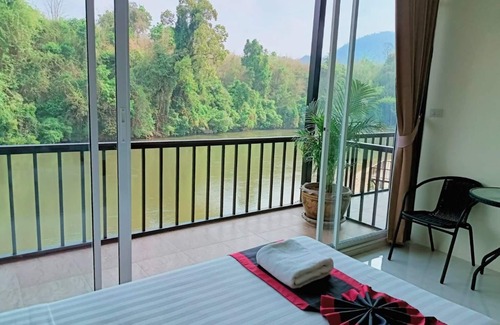 Tha Sao Complejo | Pechmaneekan Beach Resort