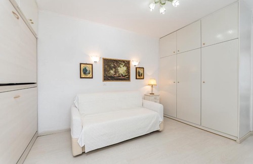 Melanes Apartamento | Pefkakia