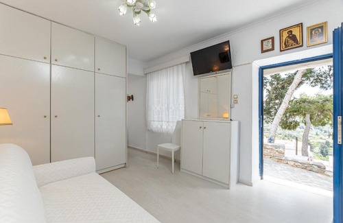 Melanes Apartamento | Pefkakia