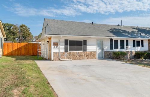Denison Casa | Pegs Place