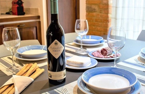 La Morra Apartamento | PEIRAGAL apartment in the historic center