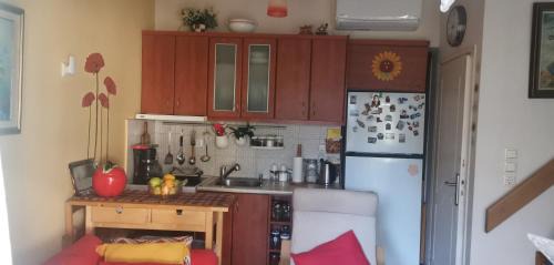 Paiania Apartamento | Pela's studio 10 minutes from the Athens airport