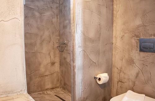 Kamari Hotel | Pelagos Hotel