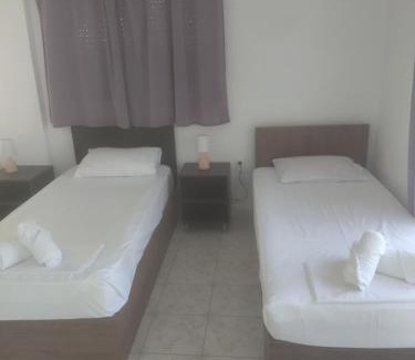 Pefkochori Hotel | PELEKAN rooms and apartments athina 12