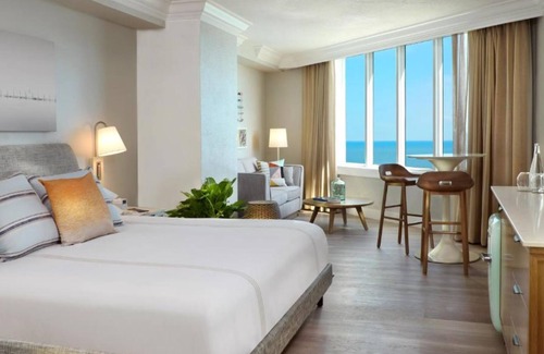 East Fort Lauderdale Hotel | Pelican Grand Beach Resort - A Noble House Resort