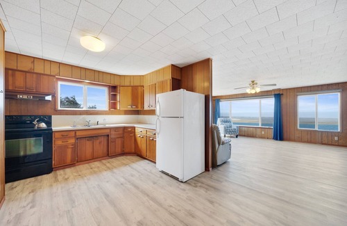Netarts Apartamento | Pelican Point~Netarts Bay ~1 Bedroom Apartment