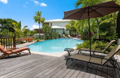 Leeward Settlement Casa | Pelican's Nest #4 · Oceanview 3 Bed Villa - Steps to Grace Bay Beach 4
