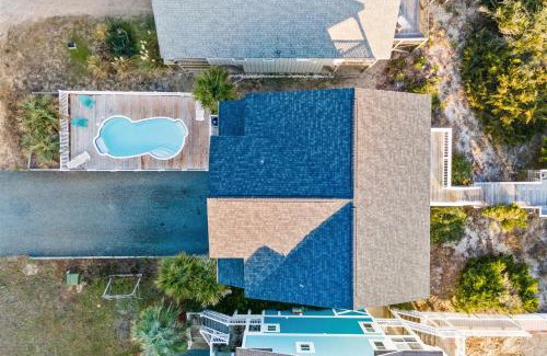 Holden Beach Casa | Pelican Watch Brunswick Vacation Rentals Ocean front with heated pool